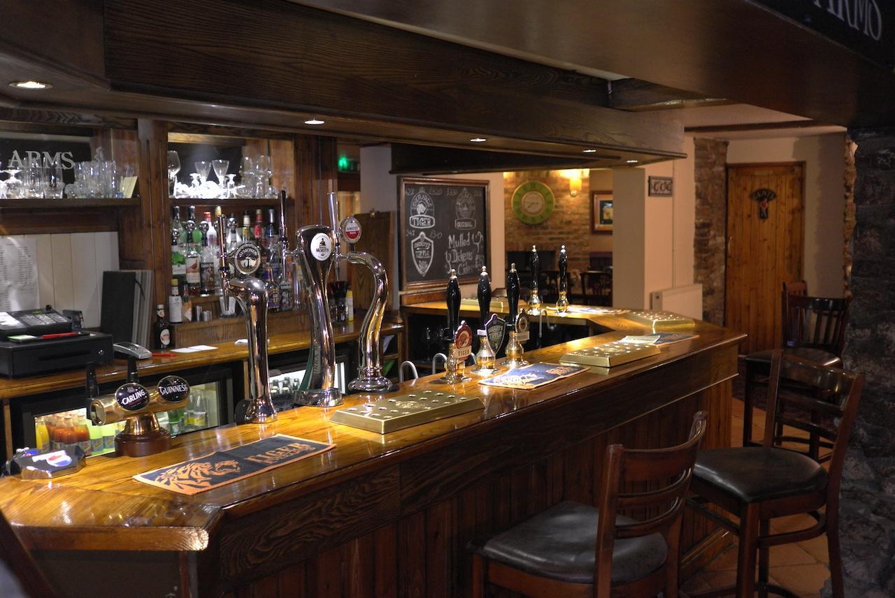 The Vane Arms Sudborough Exterior photo
